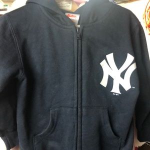 Like new -NY Yankee Zip up Hoodie - Unisex 2T